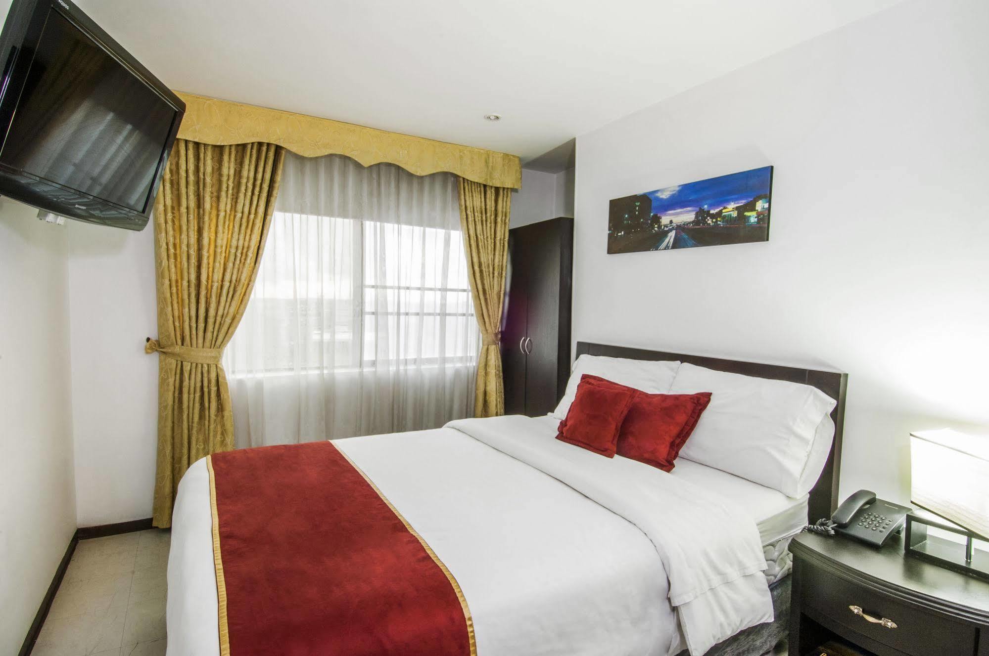 Hotel Bogota Plaza Suite Ngoại thất bức ảnh